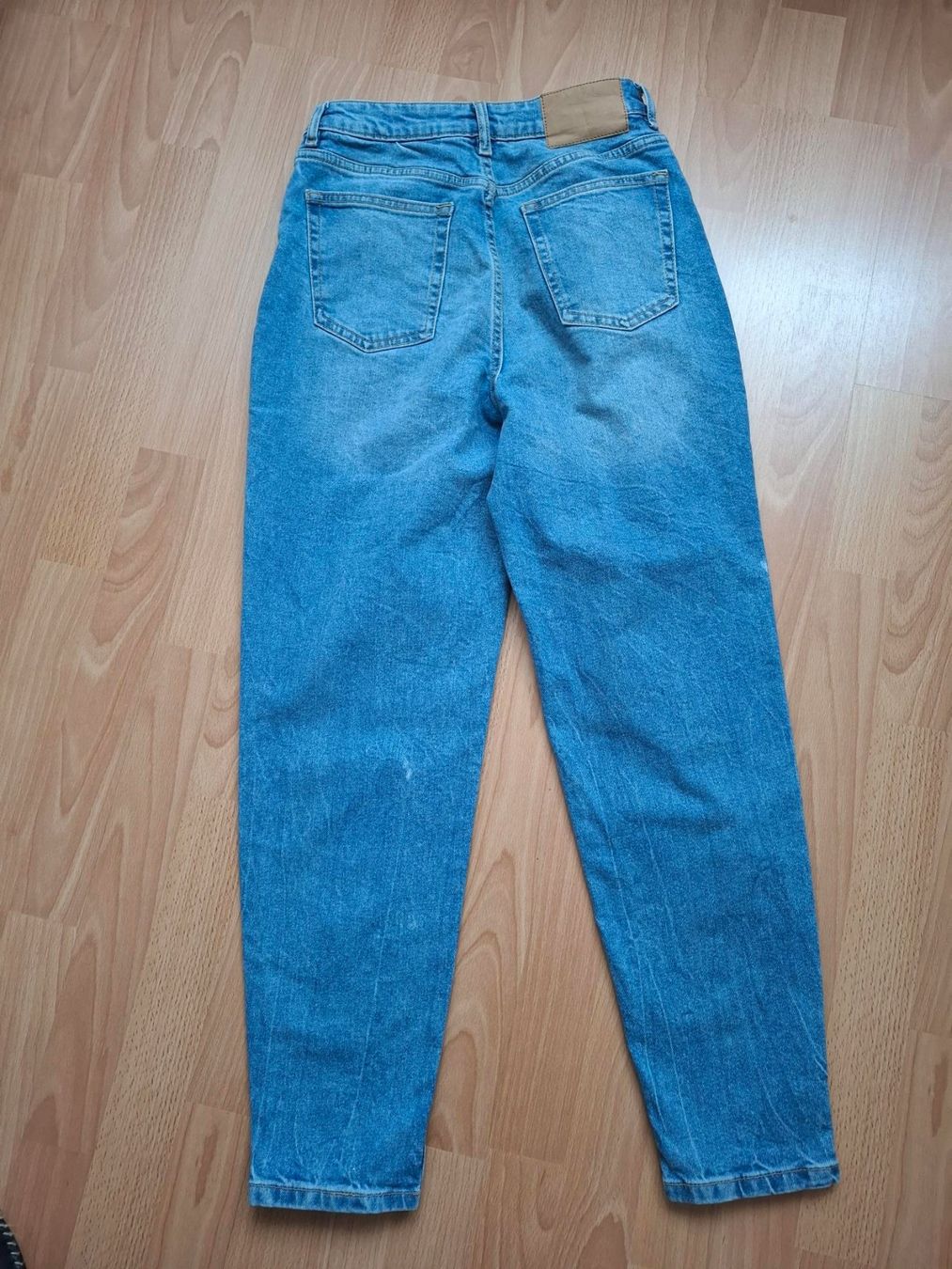Pantaloni: jeans fille – Usato da Porrentruy venduto da Piquetix 1
