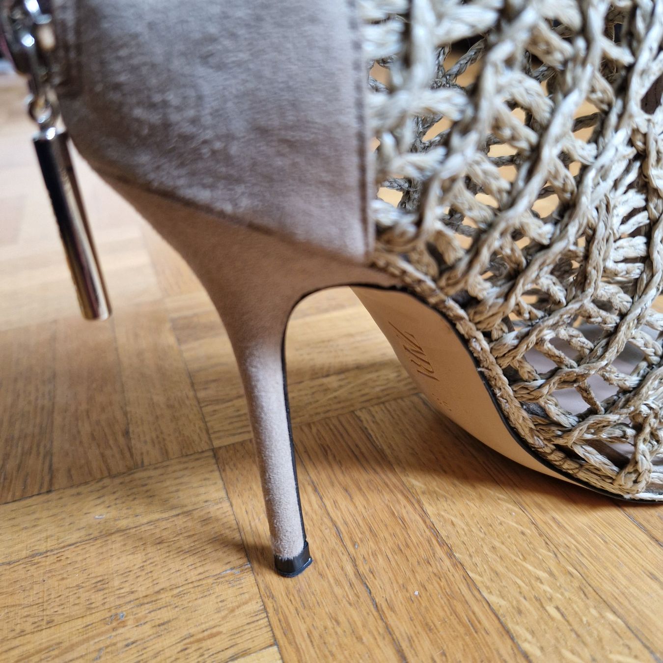 Zara Scarpe da donna: Escarpins beiges Zara 36 – Nuovo (secondo la descrizione) da Onex venduto da AF. 5