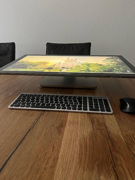 Lenovo PCs: Computer Lenovo – Gebraucht aus Böbikon von Elena098 1
