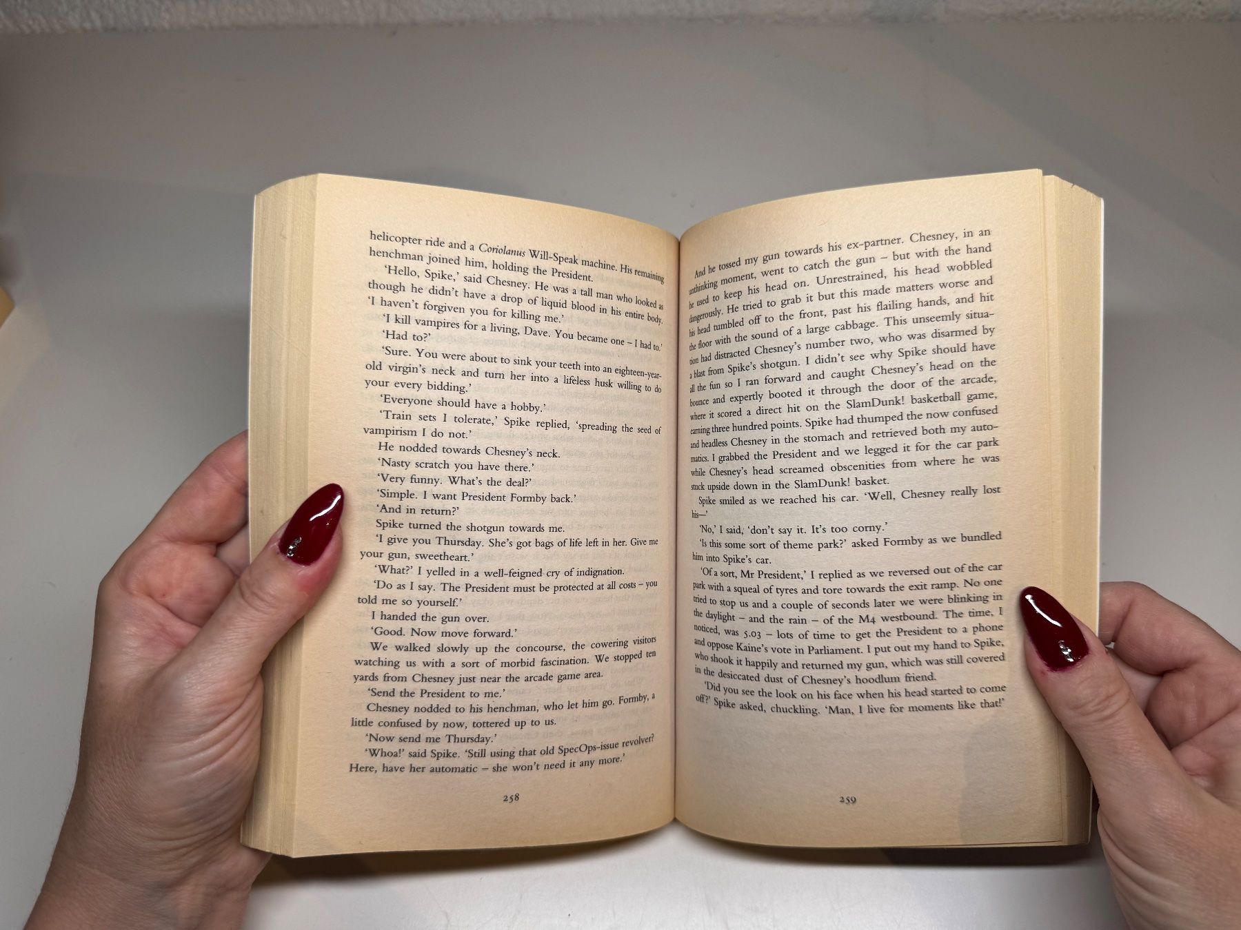 Libri: NOVEL: Jasper Fforde, Something Rotten – Usato da Grosswangen venduto da English_books 7