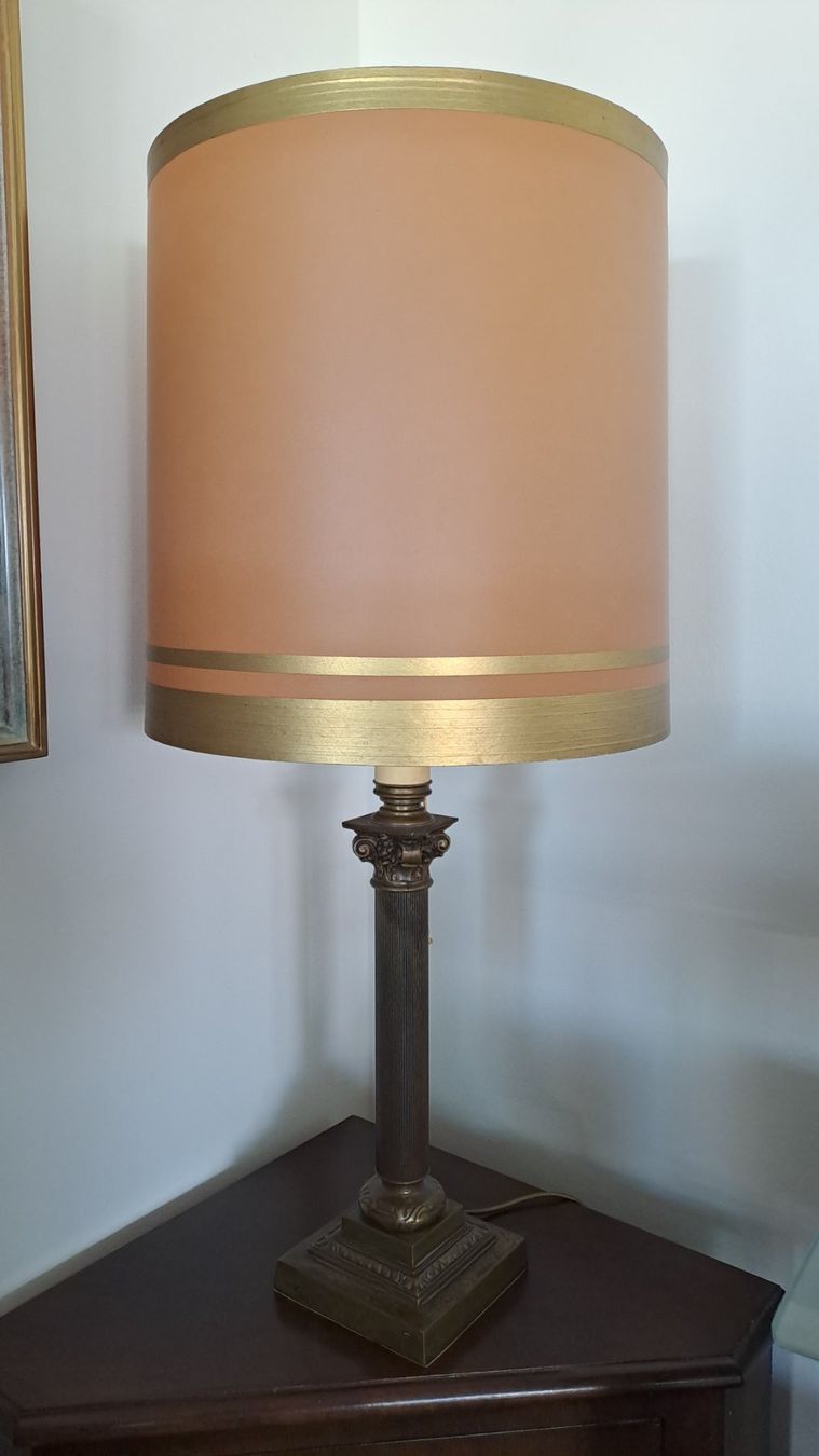 Lampes: Tischlampe – D'occasion à Wetzikon ZH par Juelbe
