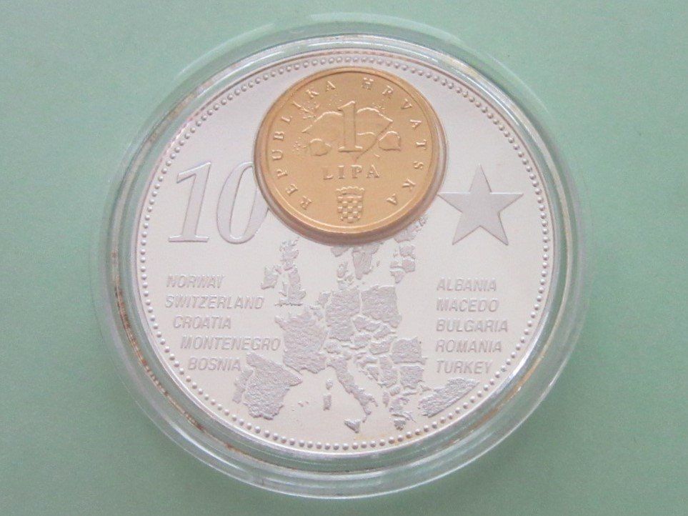 Medaglie: 4 Medaillen "THE FORTHCOMING NEW EURO COUNTRIES" – Nuovo (secondo la descrizione) da Degersheim venduto da Tforelle 4