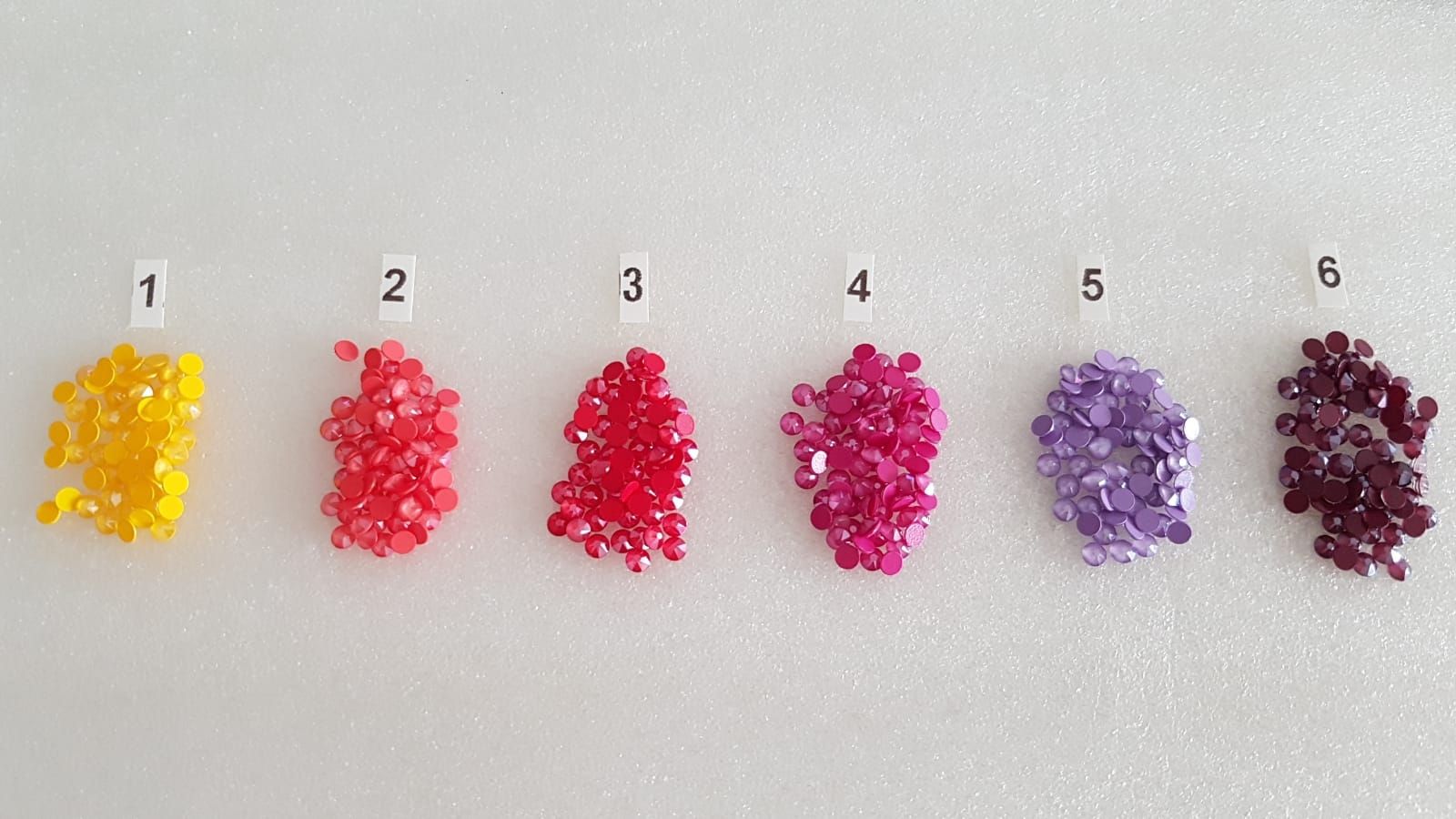 Perle (finte): Swarovski StrassSteine 2088 ss12 flatback,100St. – Nuovo (secondo la descrizione) da Zürich venduto da ata_c8nh 1