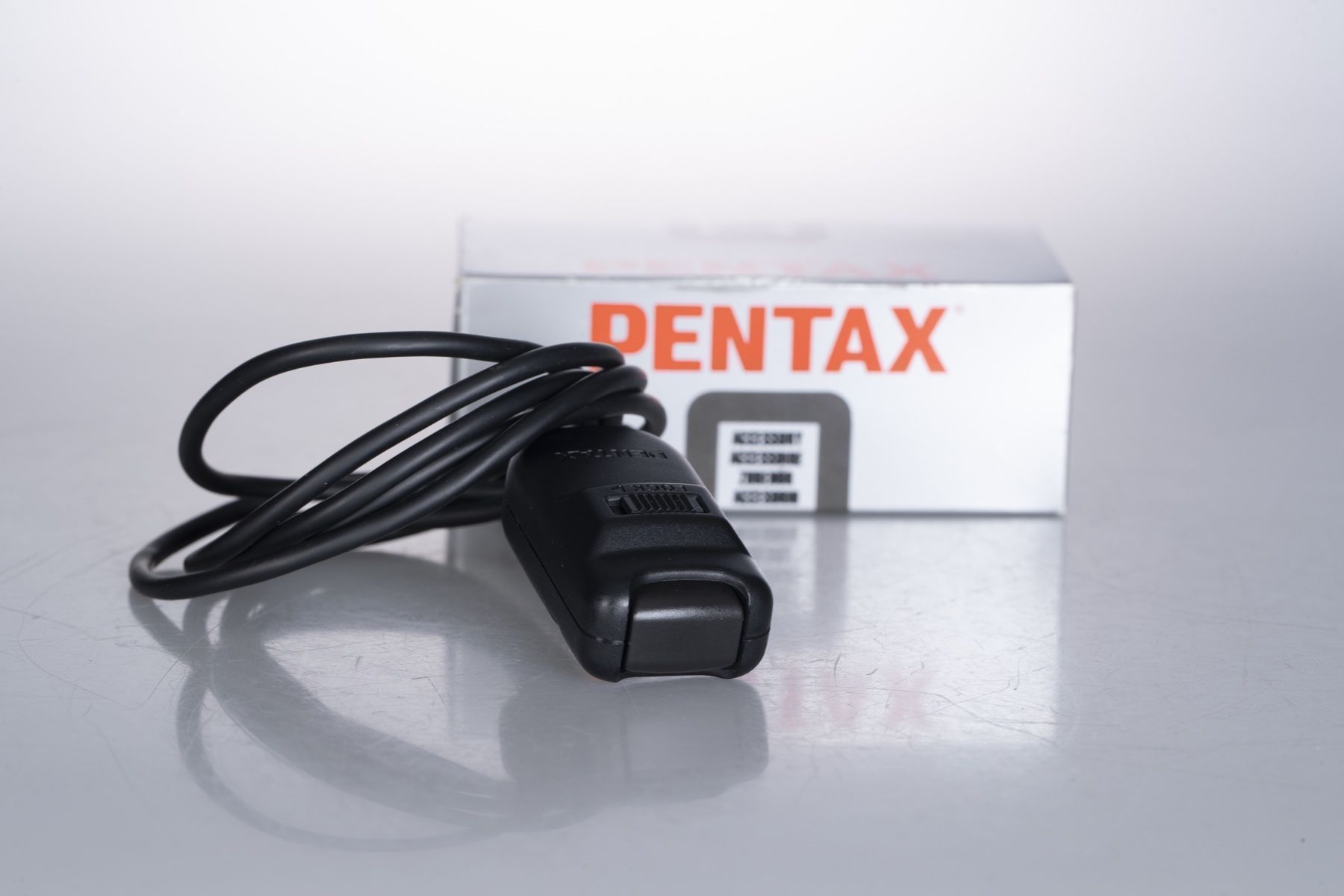 Altri Accessori: Pentax switch F - telecomando – Nuovo e nell'imballaggio originale da Muralto venduto da FotoGarbani