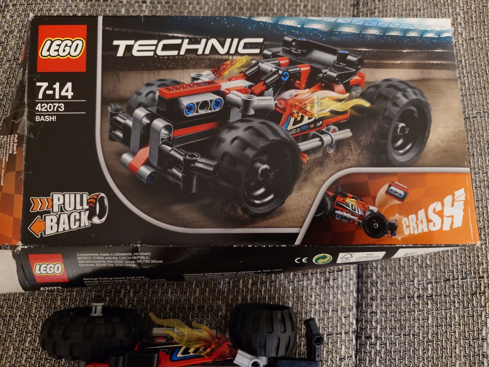 Technics Kit di costruzioni: Kiste mit Lego und Lego Technik – Usato da Bätterkinden venduto da Grooovy 2