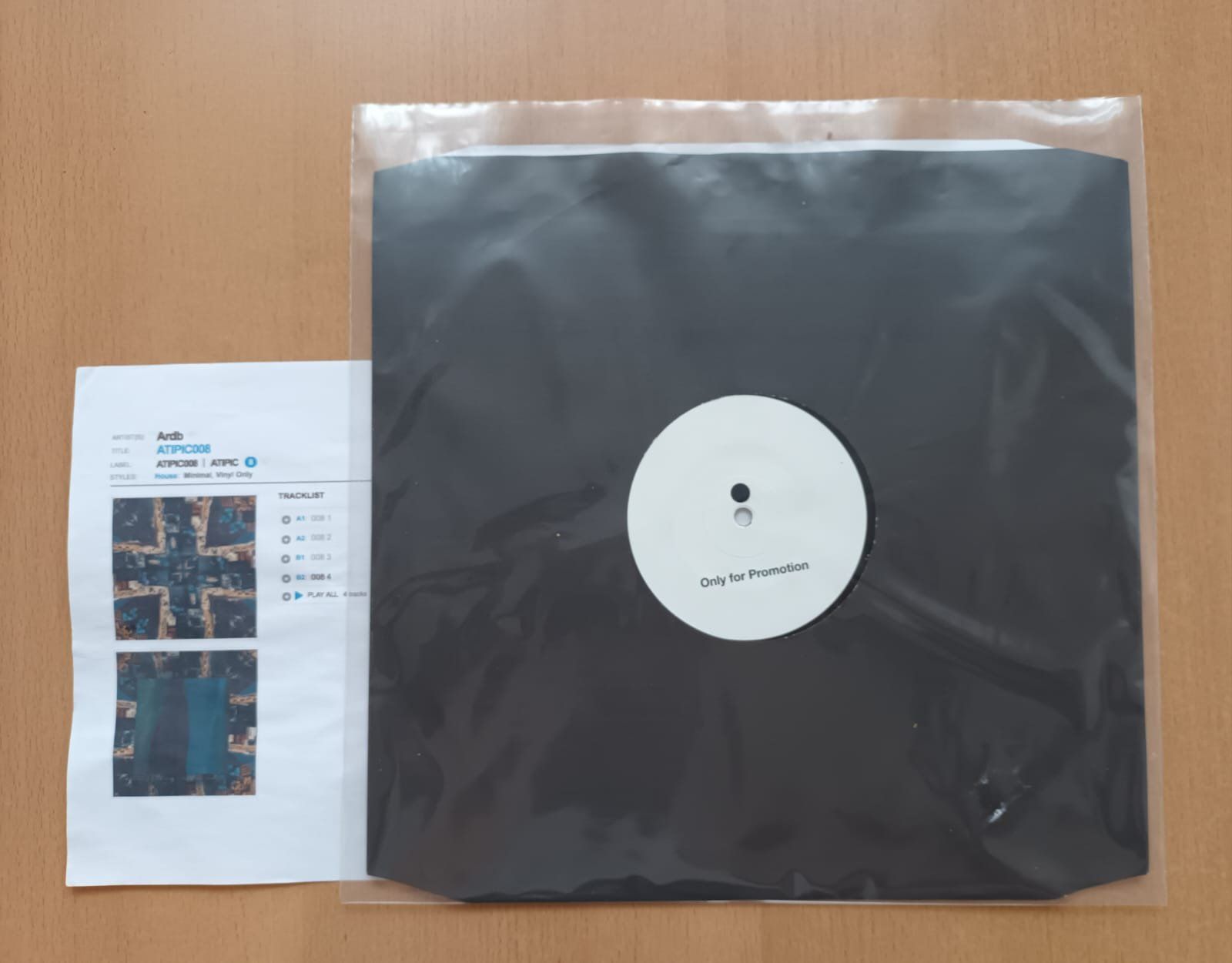 Dischi in vinile: ardb Atipic008 12" 2019 NM Minimal – Usato da zurich venduto da ARTMYART 1