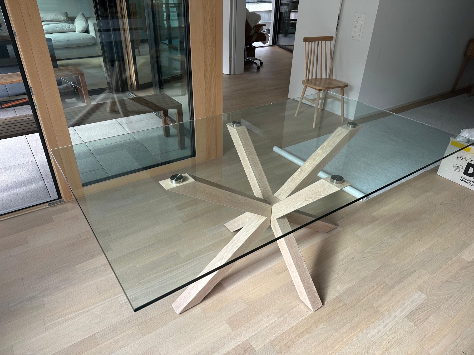 Tables: Modern glass table from Kave Home – D'occasion à Zürich par gud_8zy2 1