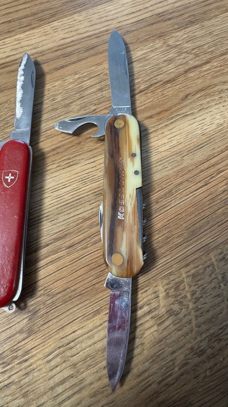 Victorinox Couteaux de poche: Victorinox Sackmesser gebraucht alt – D'occasion à Burgdorf par Catbagger64 3