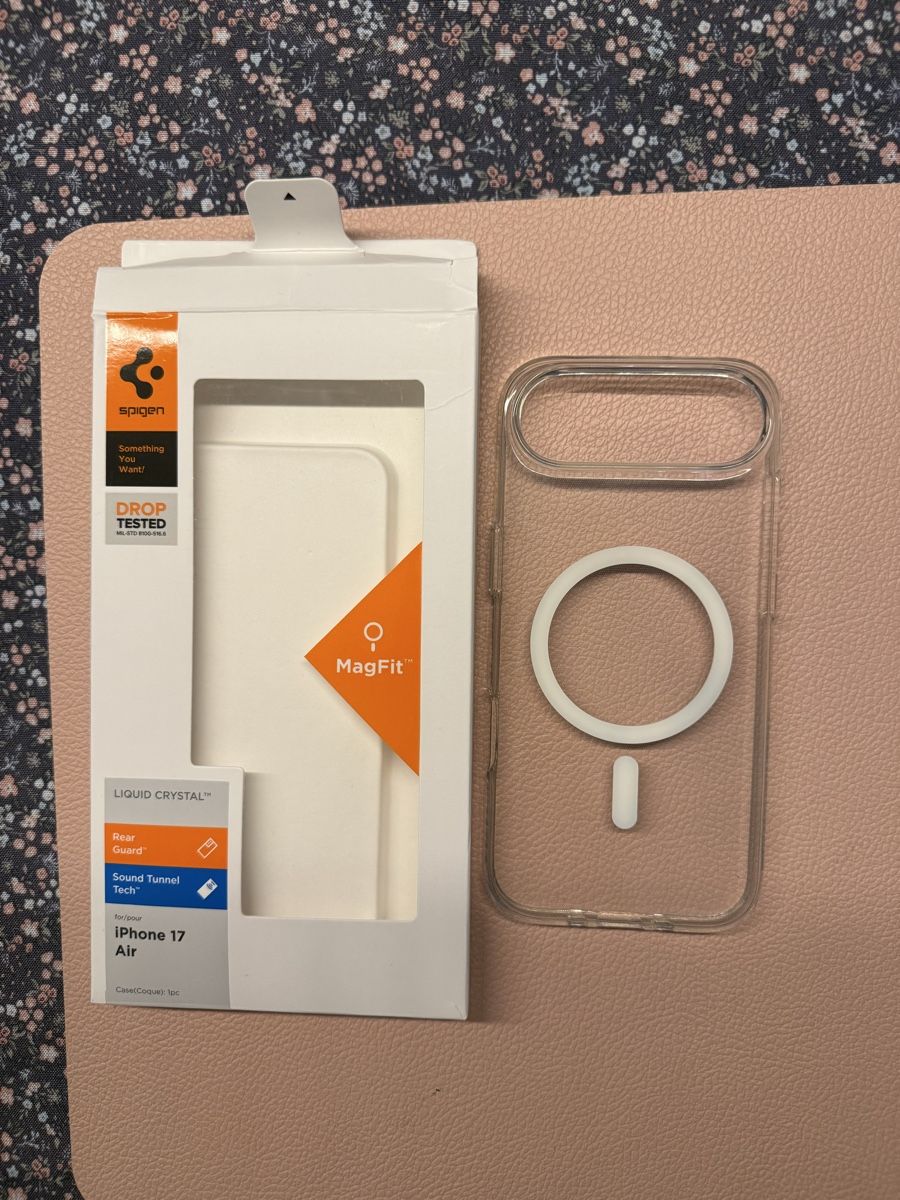 Spigen Cover & Protezioni schermo: Spigen iPhone 17 air Transparent MagSafe - Neu! – Nuovo (secondo la descrizione) da Küttigen venduto da ricardawild