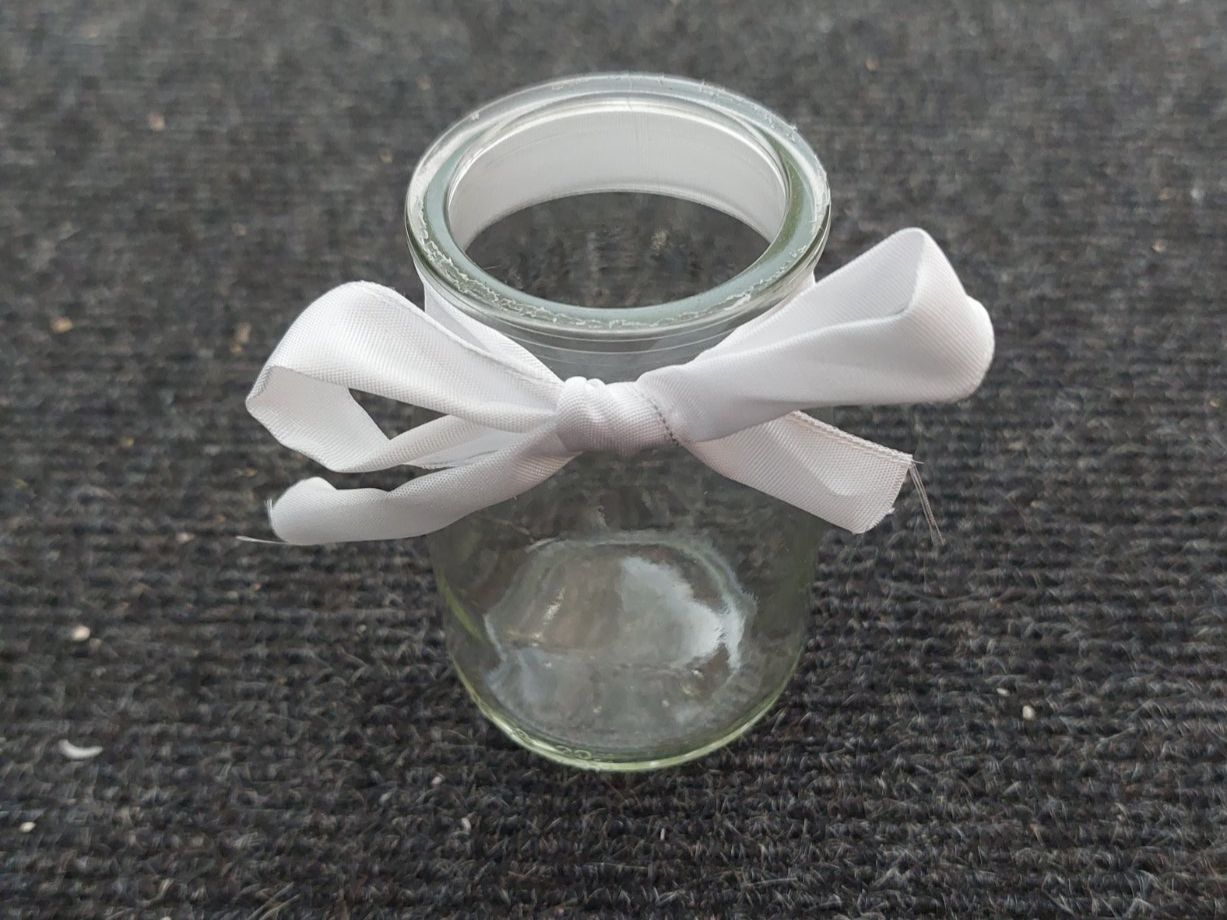 Tutte le decorazioni: 8x Dekoglas mit weisser Schleife – Usato da Zollikofen venduto da san_w2xs