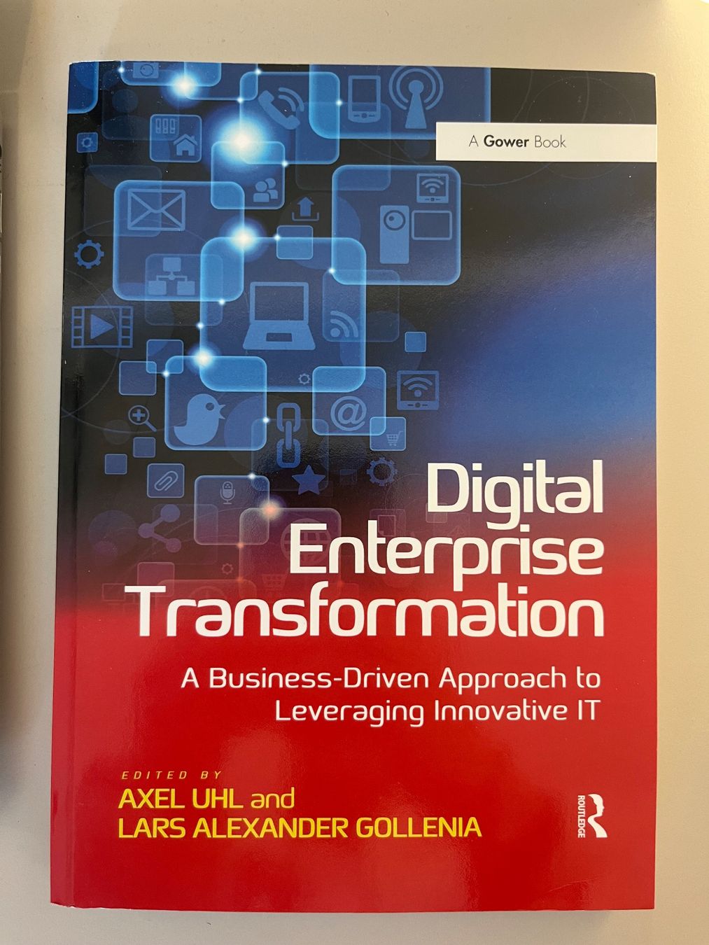Libri: Digital Enterprise Transformation – Nuovo e nell'imballaggio originale da Horgen venduto da daf_d5pr