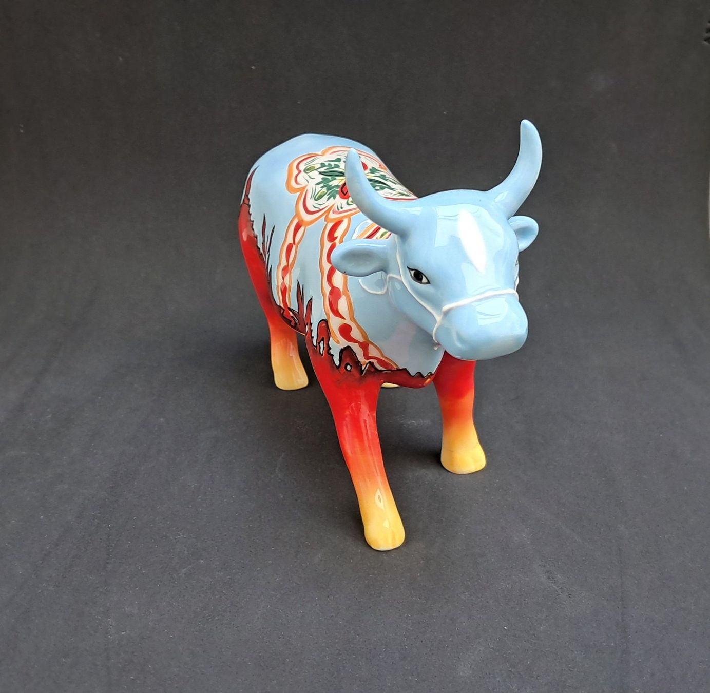 Statuette: Cow Parade – Nuovo e nell'imballaggio originale da Lufingen venduto da E-Auktion 3