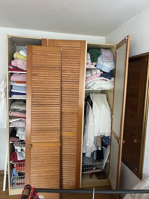 Armadi: Kleiderschrank – Usato da Winterthur venduto da maria0