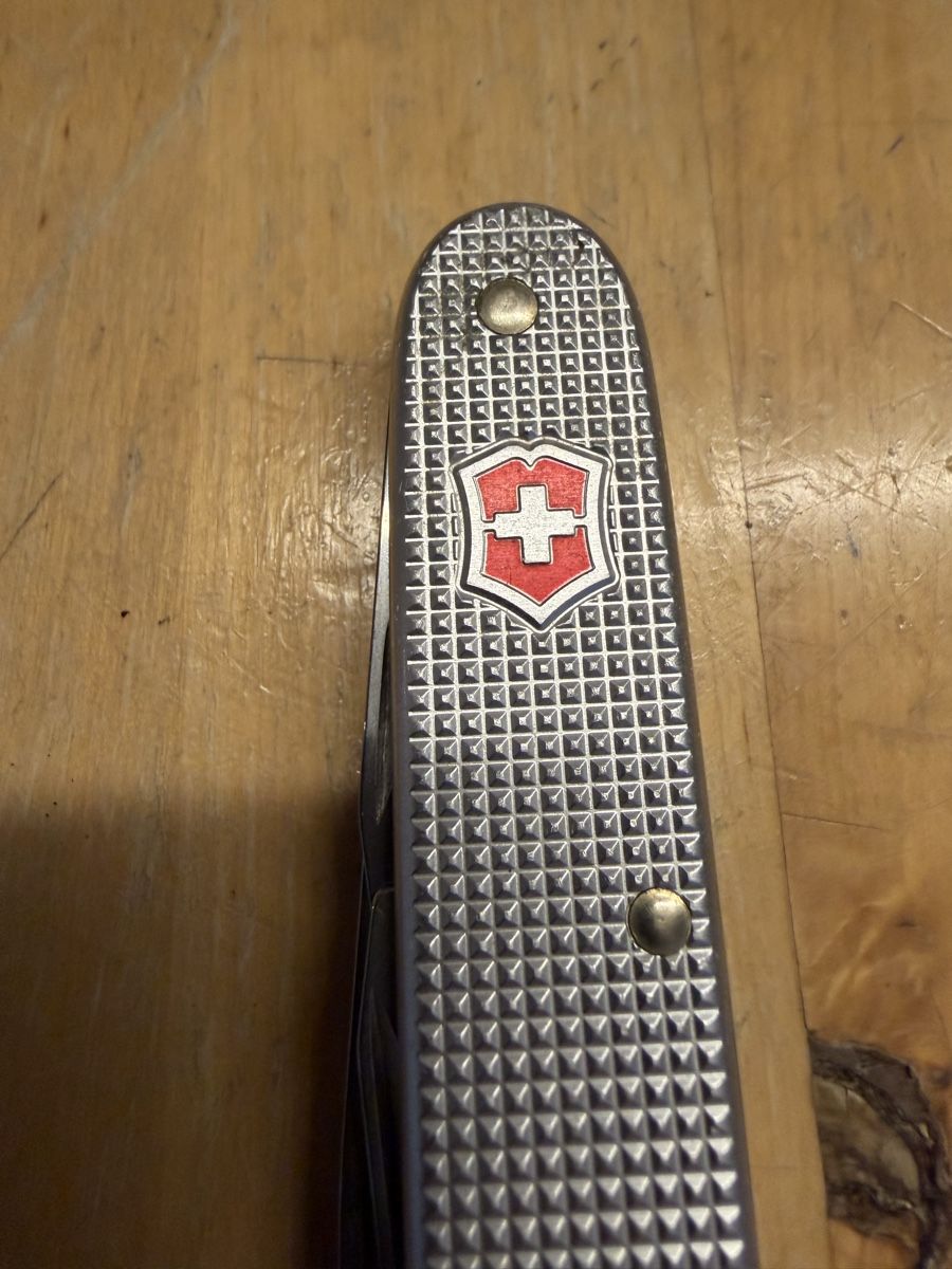 Coltelli tascabile: Victorinox – Usato da Kerns venduto da durrli 1