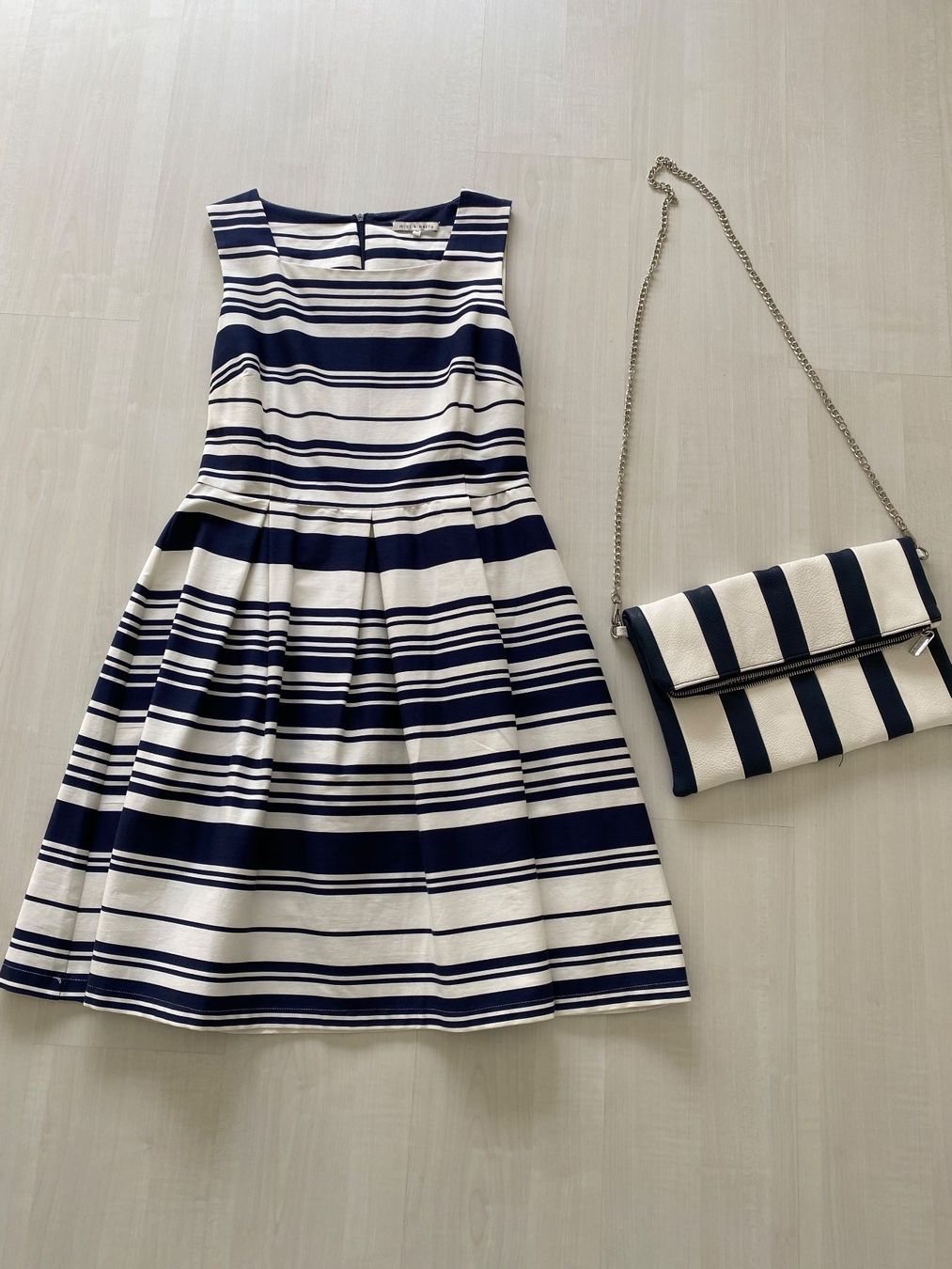 Vestiti: NEU!!! Kleid mit 2 Taschen Gr. 38 – Nuovo (secondo la descrizione) da Herzogenbuchsee venduto da ameise02 1