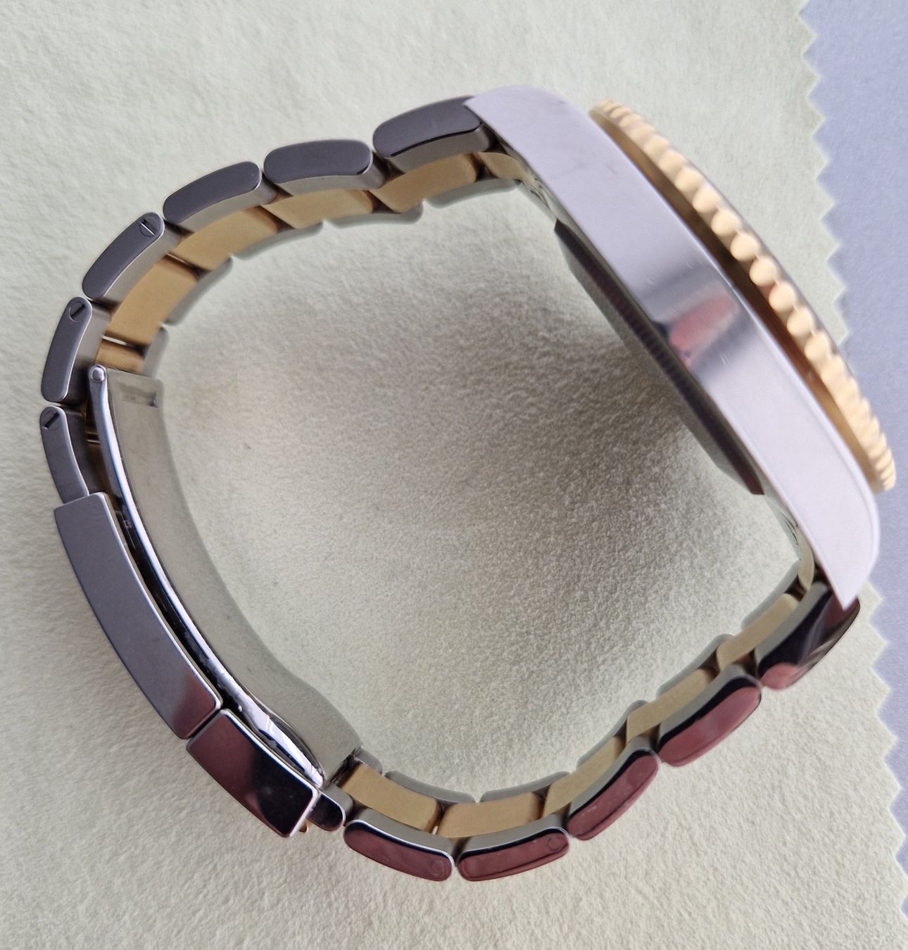 Rolex Orologi: Rolex GMT Master 18K/SS 116713LN – Usato da Dättwil AG venduto da Fope60 4