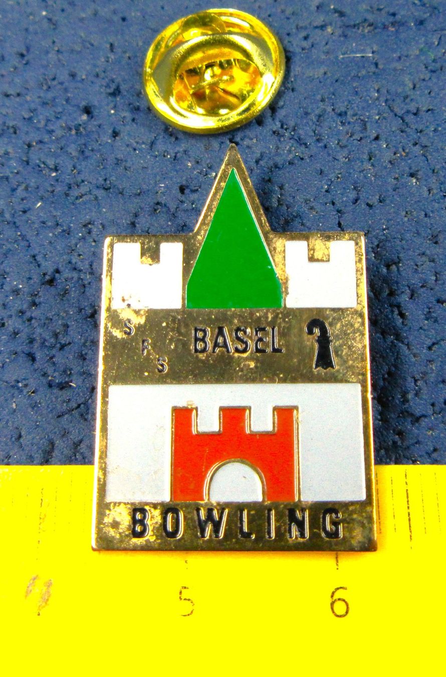 Basler Placchette & Badge: BASEL SPENTOR PIN BOWLING GOLDIG – Usato da Ettingen venduto da Hausi4711