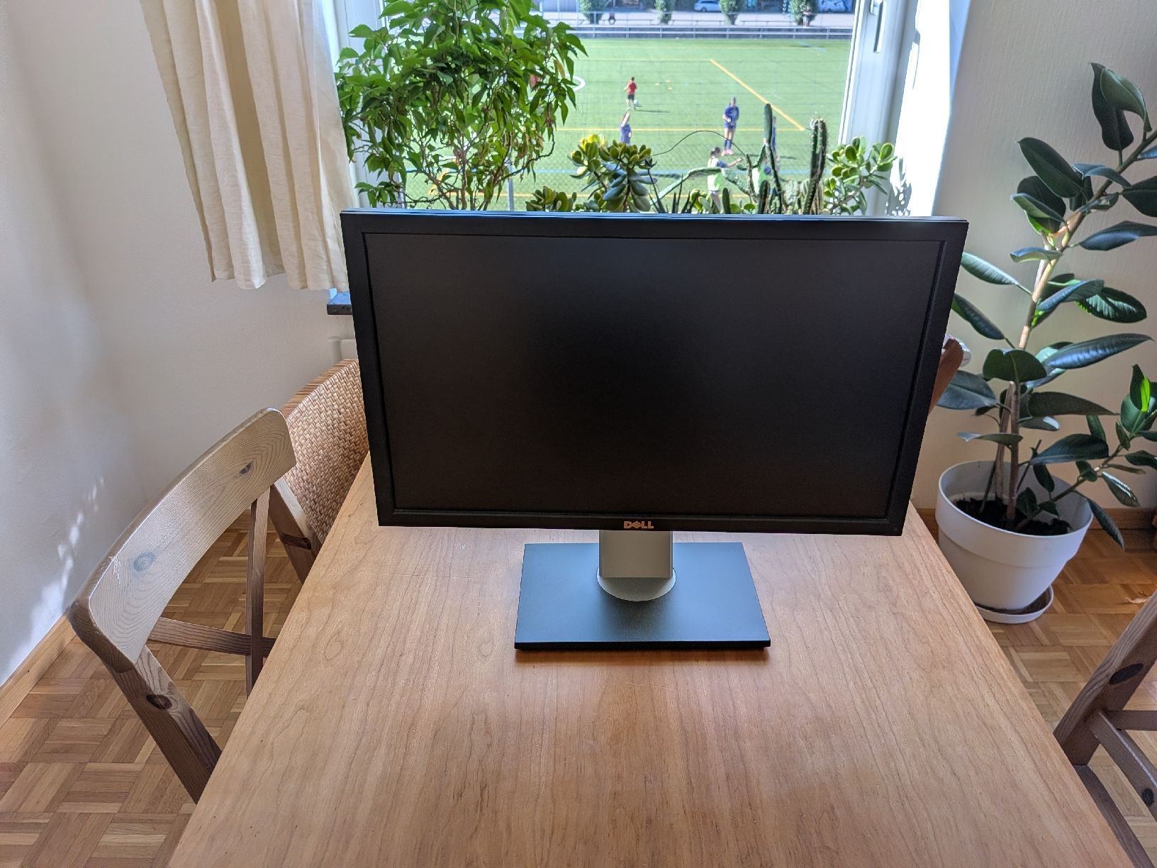 Dell Monitor: Dell Desktop Bildschirm – Usato da Zürich venduto da mosix01
