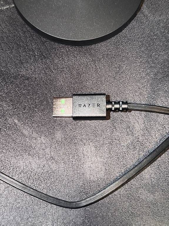 Microfoni: Razer USB-Mikrofon mit Standfuss  CHF 40. – Usato da Zürich venduto da lej_7lbp 1