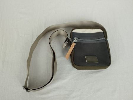 TOMMY HILFIGER Umhängetasche