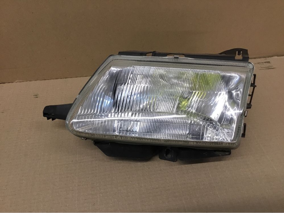 Scheinwerfer Rechts Für Peugeot 107 06/05-01/12 - Komplettset Mit Leuchtmitteln H4