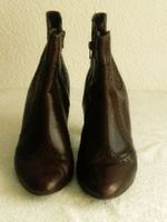 Stiefelette mit seitlichem Reissverschluss