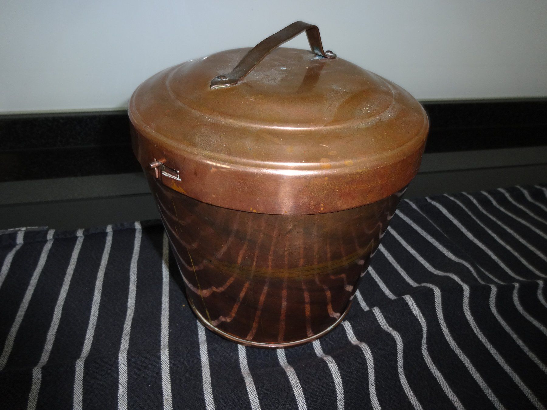 Teglie da forno: antike Backform mit Deckel – Usato da Neerach venduto da jenny062 7