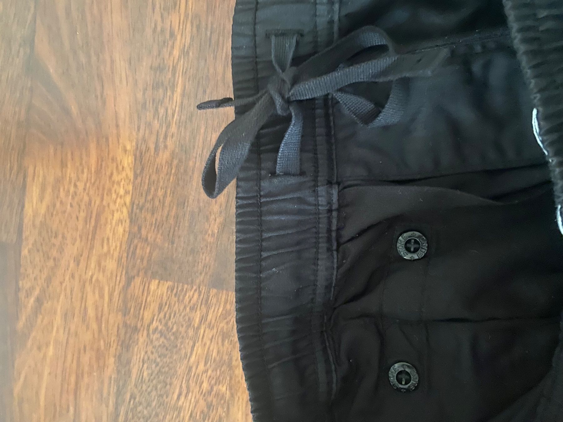 Hosen: Stone Island – Gebraucht aus Holderbank AG von leooo.sie 4