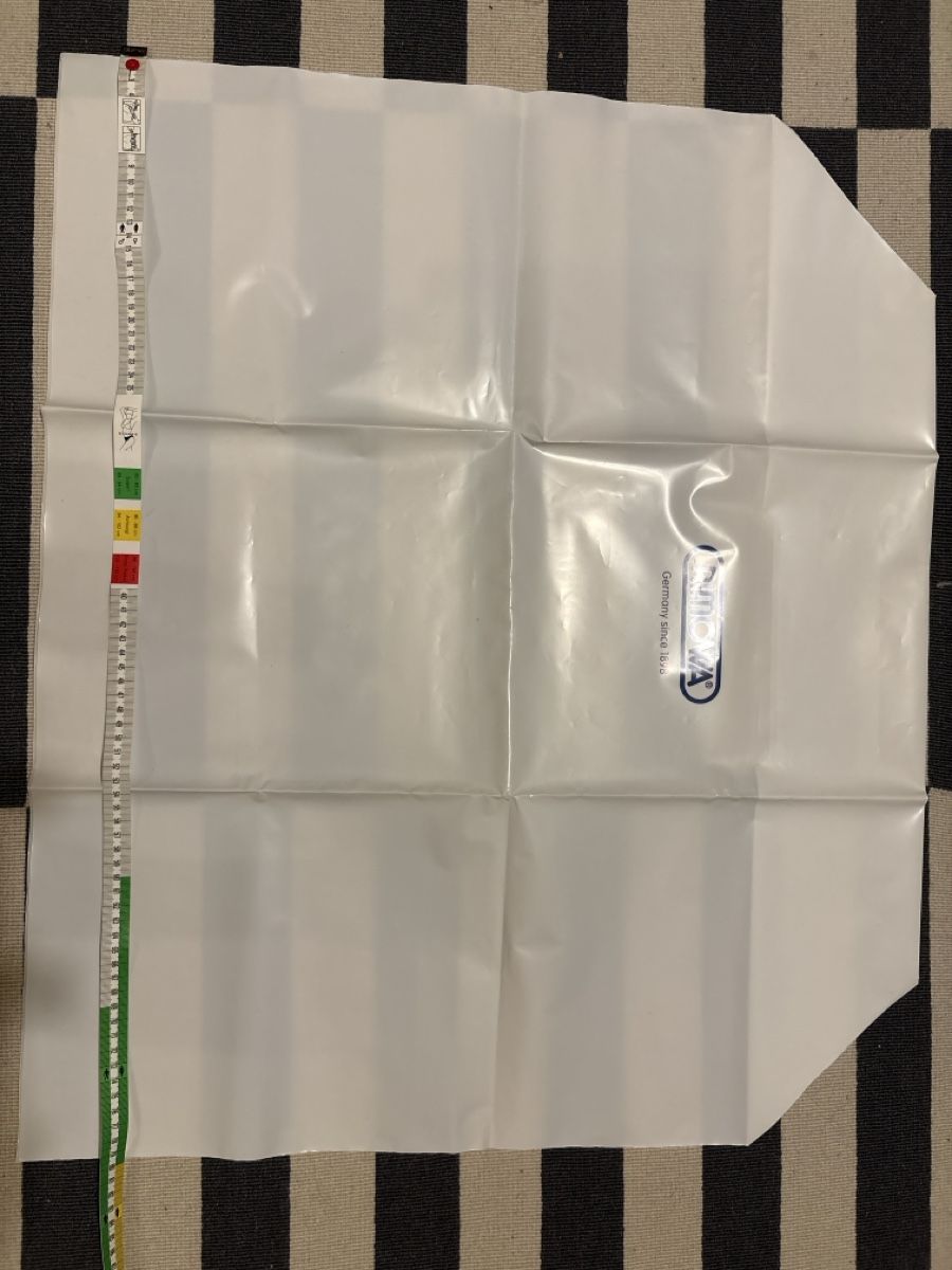 Cover & Protezioni schermo: Rimowa Schutzhülle leer, neu – Nuovo (secondo la descrizione) da St. Gallen venduto da moo_q6pg 3