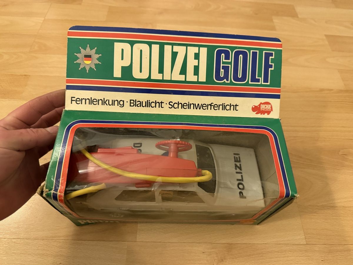 Dickie Toys Giocattoli: Dickie VW Golf 1 Polizei 1:18 – Usato da Mirchel venduto da Hilal1994 1
