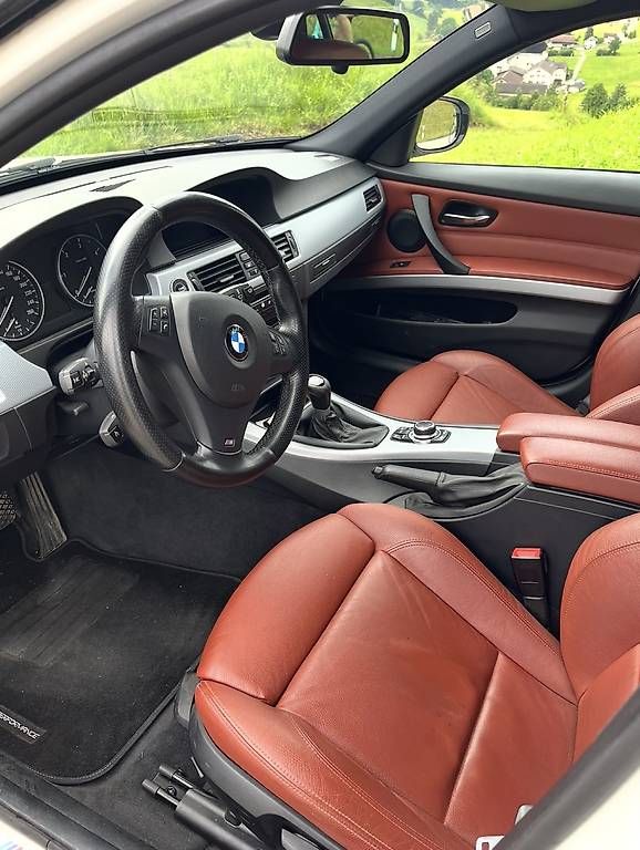 Automobili: BMW 318d Touring  – Usato da Steg im Tösstal venduto da pat_85jh 3