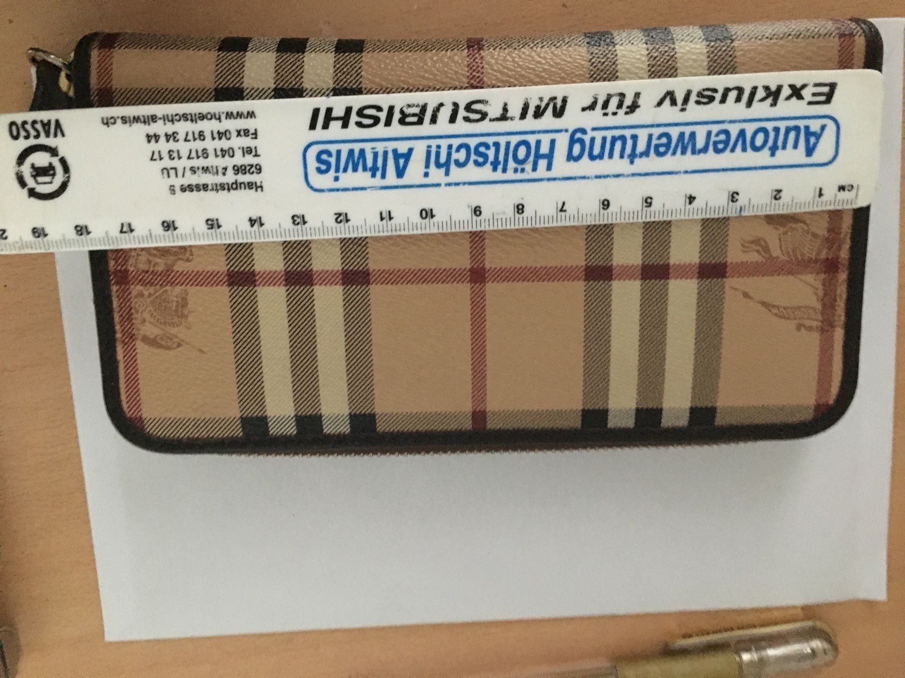 Burberry Portamonete: Burberry Portemonnaie – Usato da Langenthal venduto da sonne_00 6