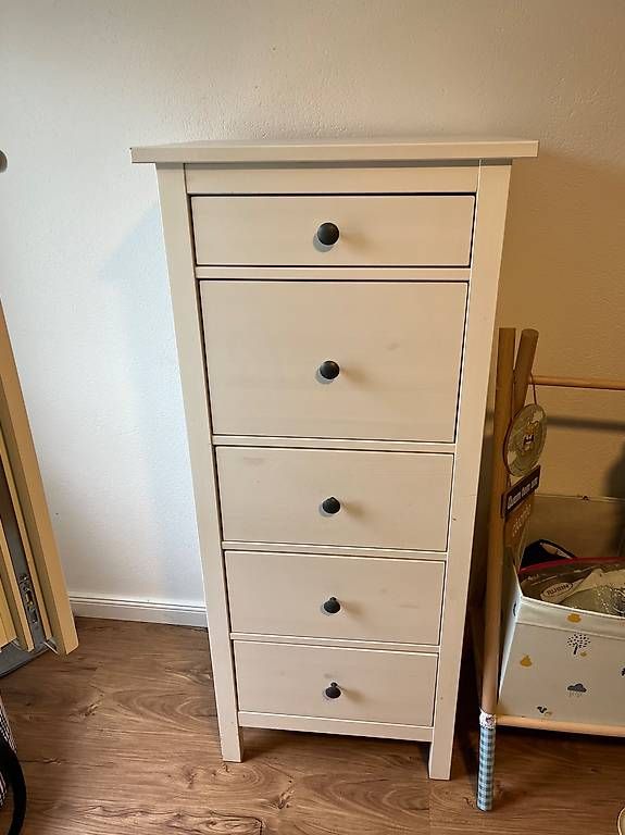 Kommoden: Kommode HEMNES - mit 5 Schubladen – Gebraucht aus Emmenbrücke von dua_9nzf 1