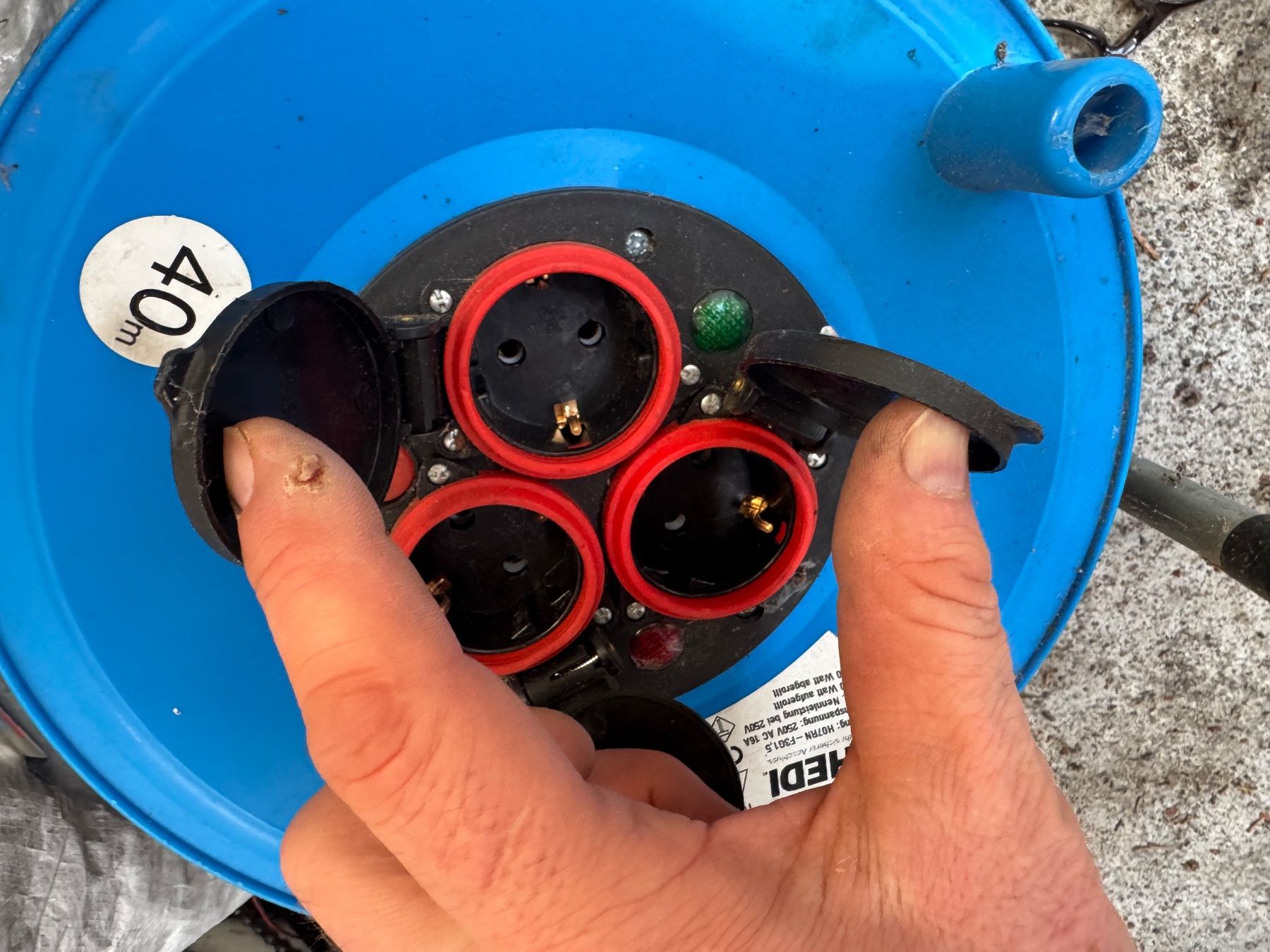 Kabel: Hedi Kabelrolle 40 Meter Lieferung gratis – Gebraucht aus Thun von Thuno6 3