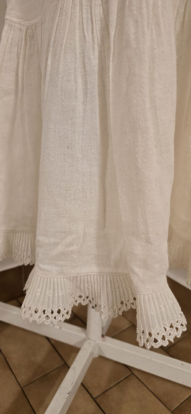Robes: robe de chambre retro coron M – D'occasion à Martigny par pivert03 4