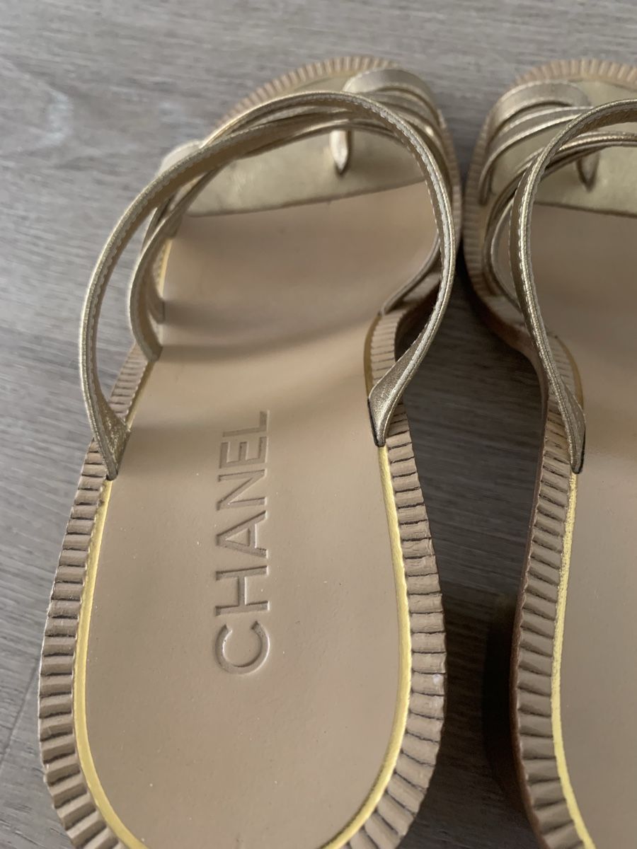 Chanel Scarpe da donna: Sandales CHANEL pointure 37 – Nuovo (secondo la descrizione) da Gland venduto da TallyEva 4