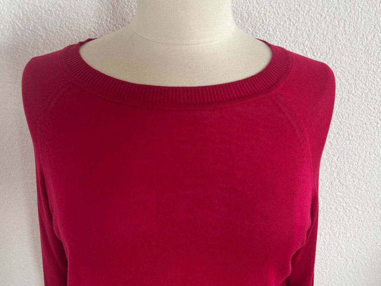 Maglioni & Felpe: dünner RESERVED Damen Strick Pullover in Gr. S, Dunkelpink – Usato da Worb venduto da farben20zauber 2