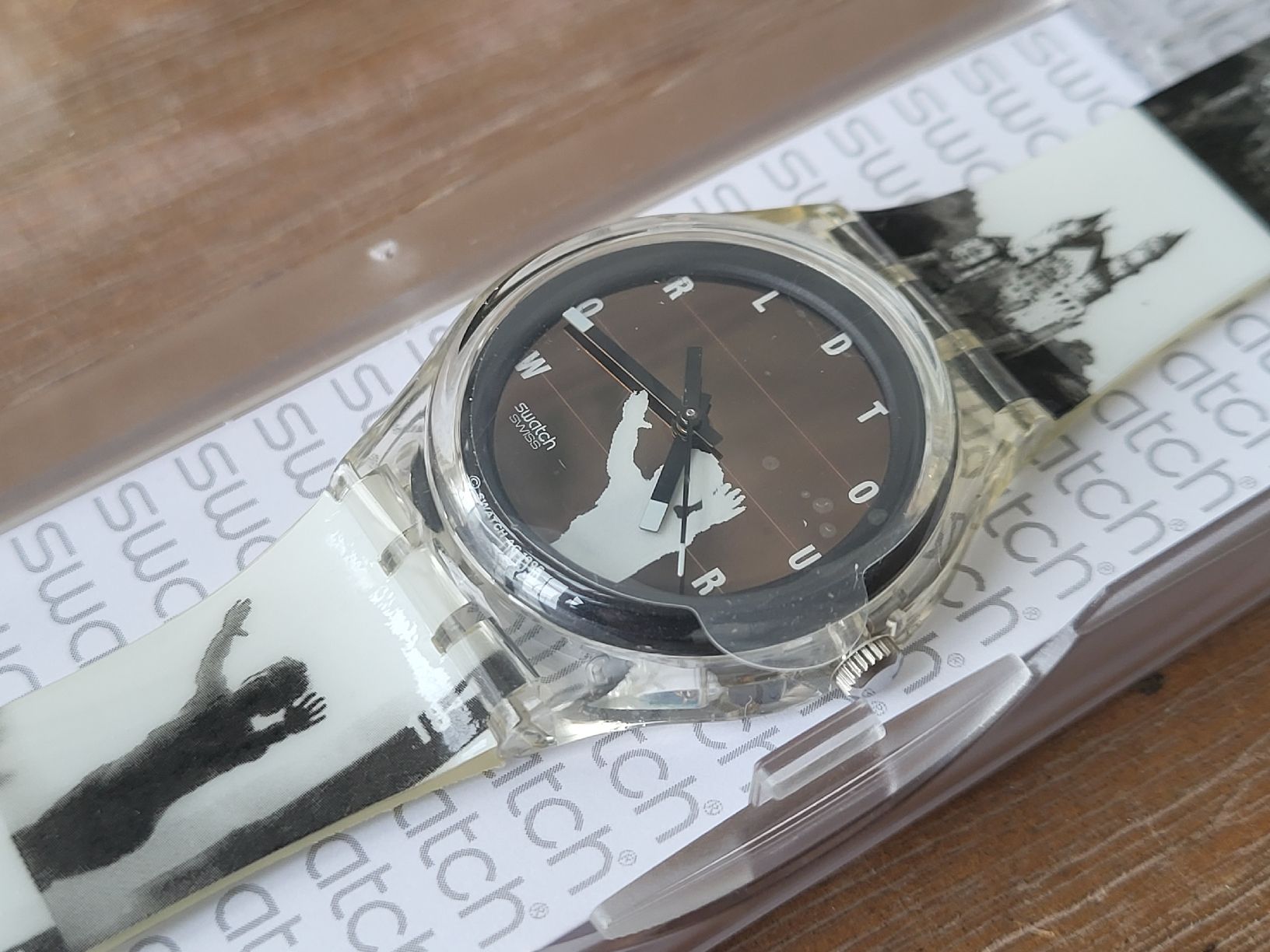 Swatch Orologi: SWATCH SOLAR UHR NEU – Nuovo e nell'imballaggio originale da Lommiswil venduto da Fridu_C