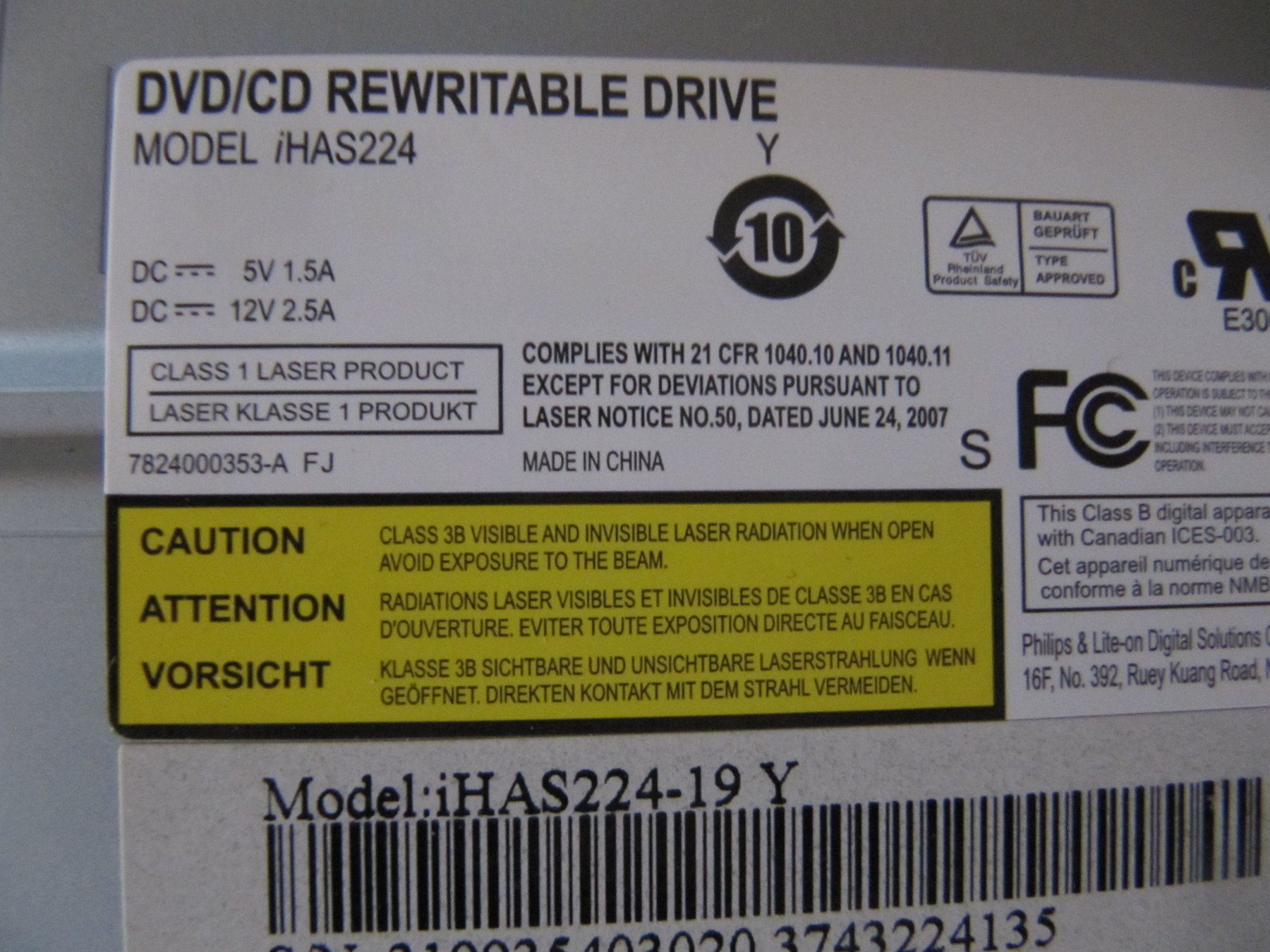 Tutti i DVDs: 2 x  DVD / CD REWRITABLE DRIVE – Usato da Basel venduto da Ruben2210 3