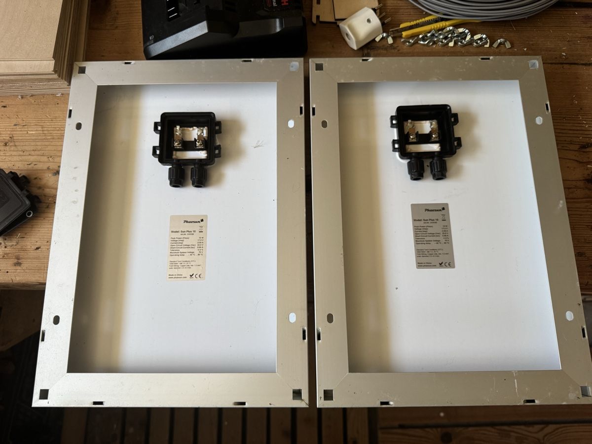 Dispositivi a energia solare: 2 Stk. Phaesun Solarmodule 10W – Usato da Langendorf venduto da oli_swg5 1