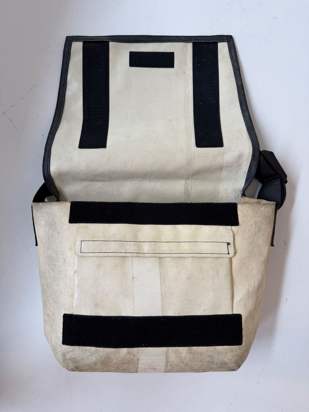 Freitag Taschen: Freitag Tasche Freizeittasche Schultasche Einkaufstasche – Gebraucht aus Bern von die_6p8g 3
