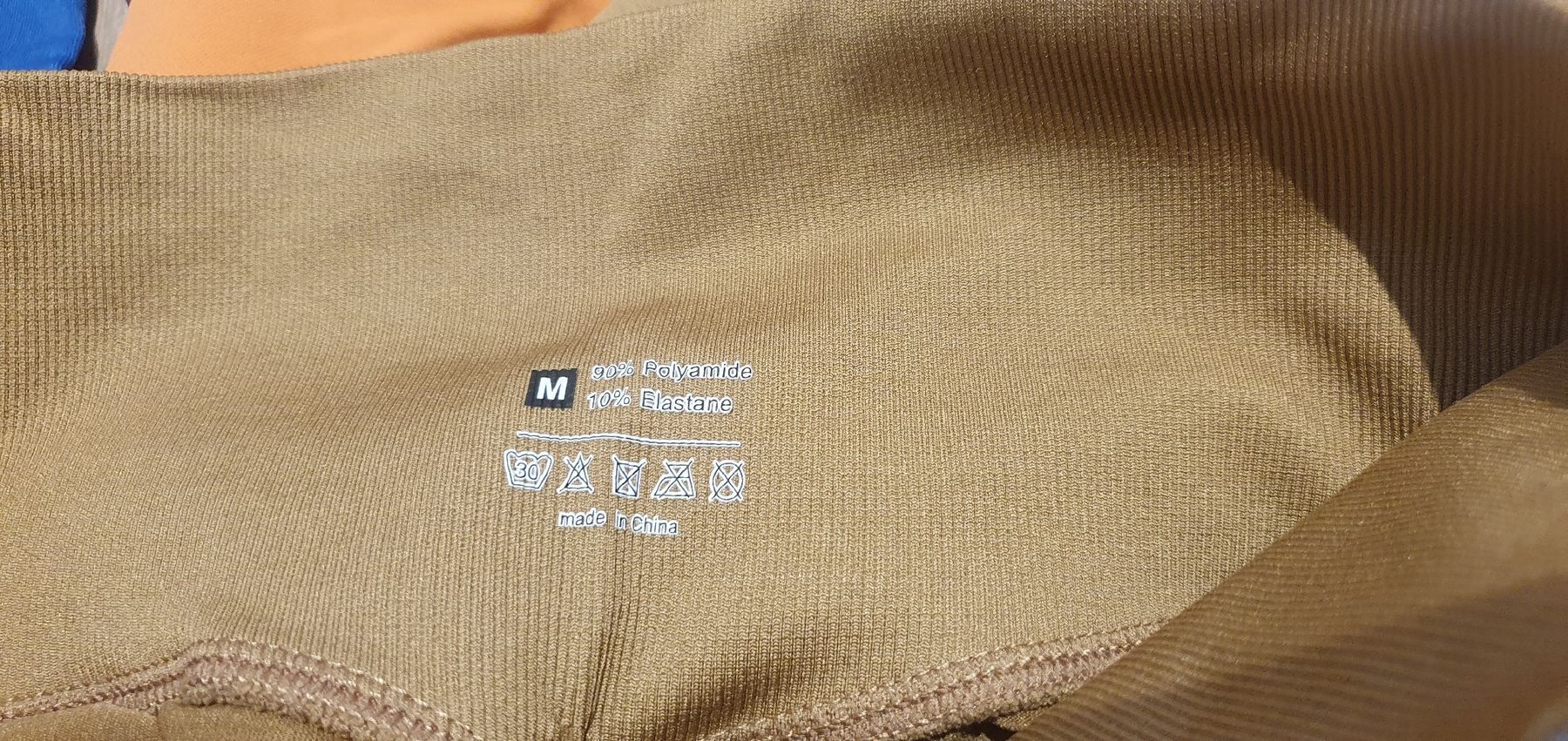 Leggings: 4 Sport Leggings, Gr. M – Neu (gemäss Beschreibung) aus Oberlunkhofen von AnnKe 2
