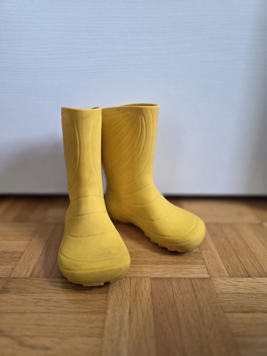 Wildling Schuhe für Jungen: Wildling Gummistiefel inkl. Sohlen – Gebraucht aus Bonstetten von Visor9 1