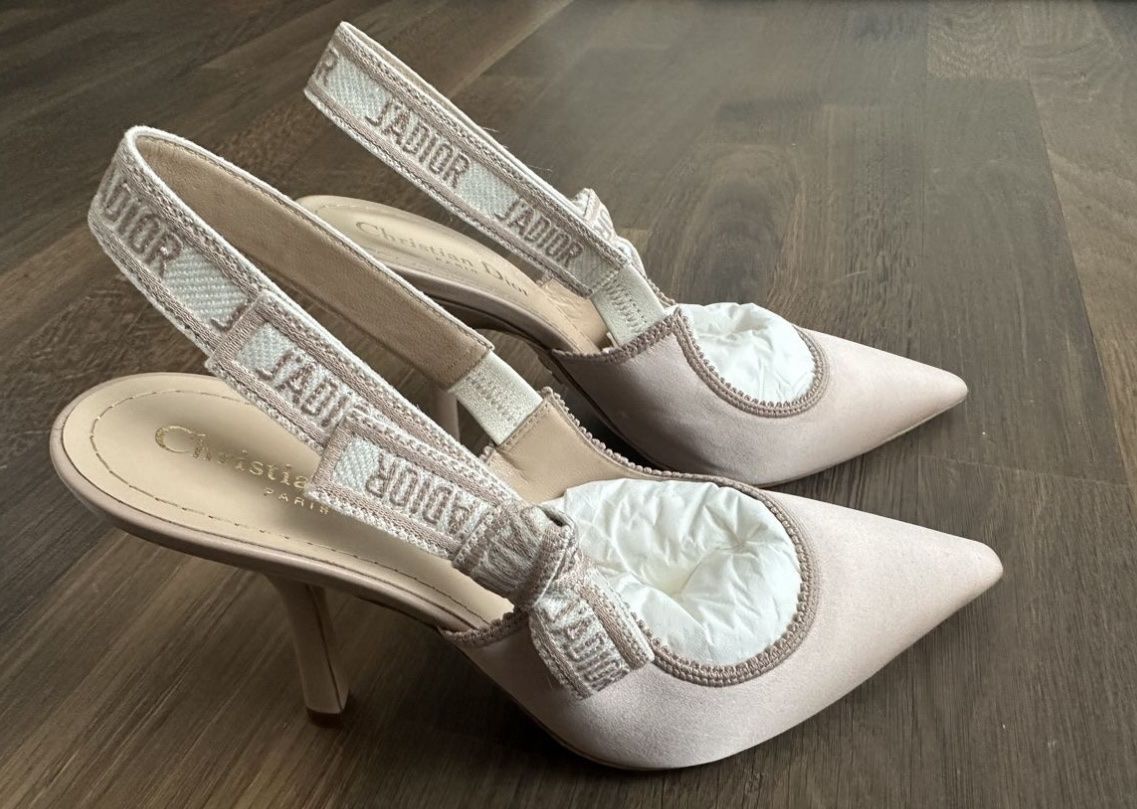 Damenschuhe: Dior J‘Adior Slimgback-Pumps Rose – Neu (gemäss Beschreibung) aus Uster von sandi_95