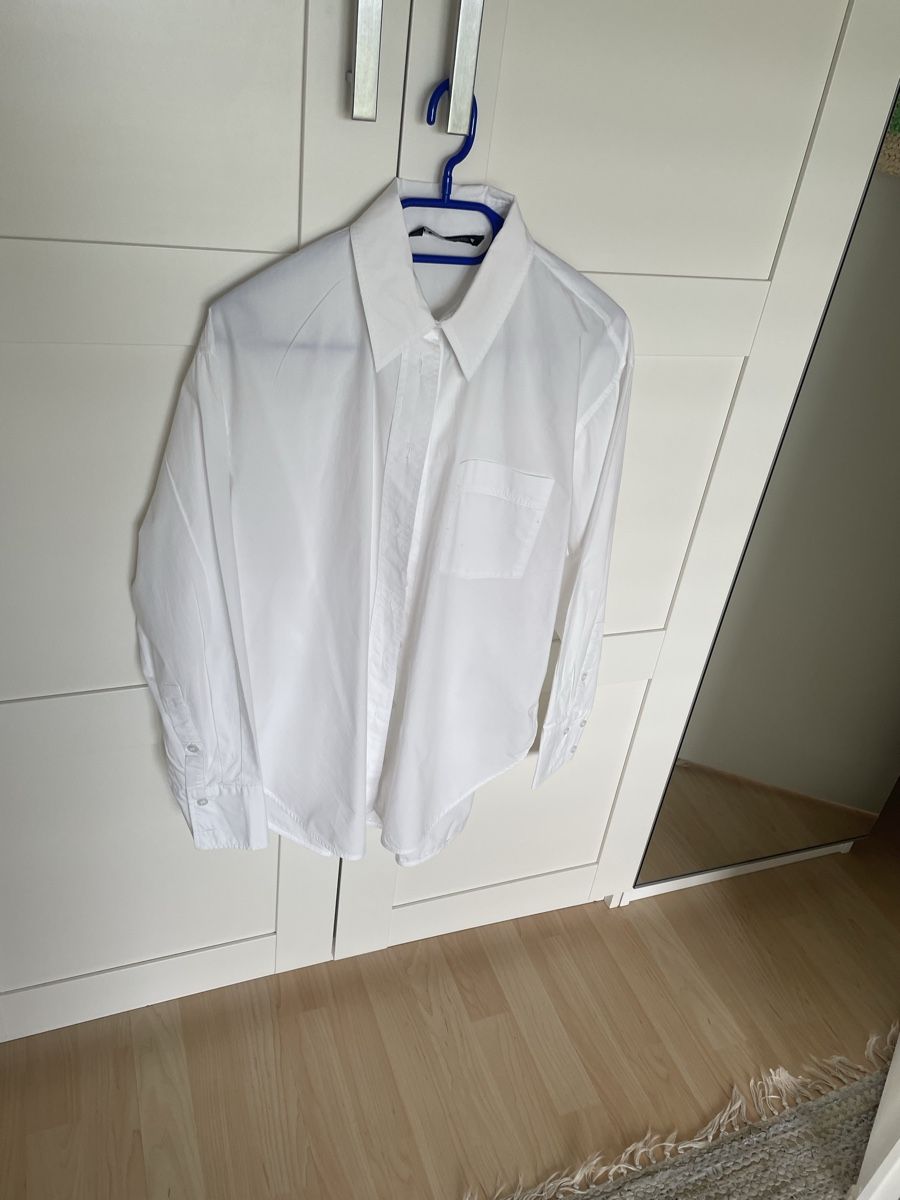 Zara Camicette: Zara Weiss Oberhemd, Gr. S,leicht Oversized, perfek – Nuovo (secondo la descrizione) da Dübendorf venduto da jlu_r7hz 3