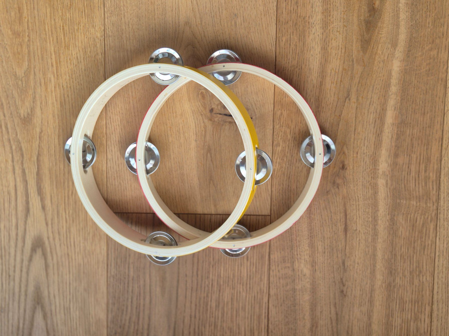 Strumenti musicali: 2 Tambourine Ringe – Usato da Windisch venduto da Jewi1
