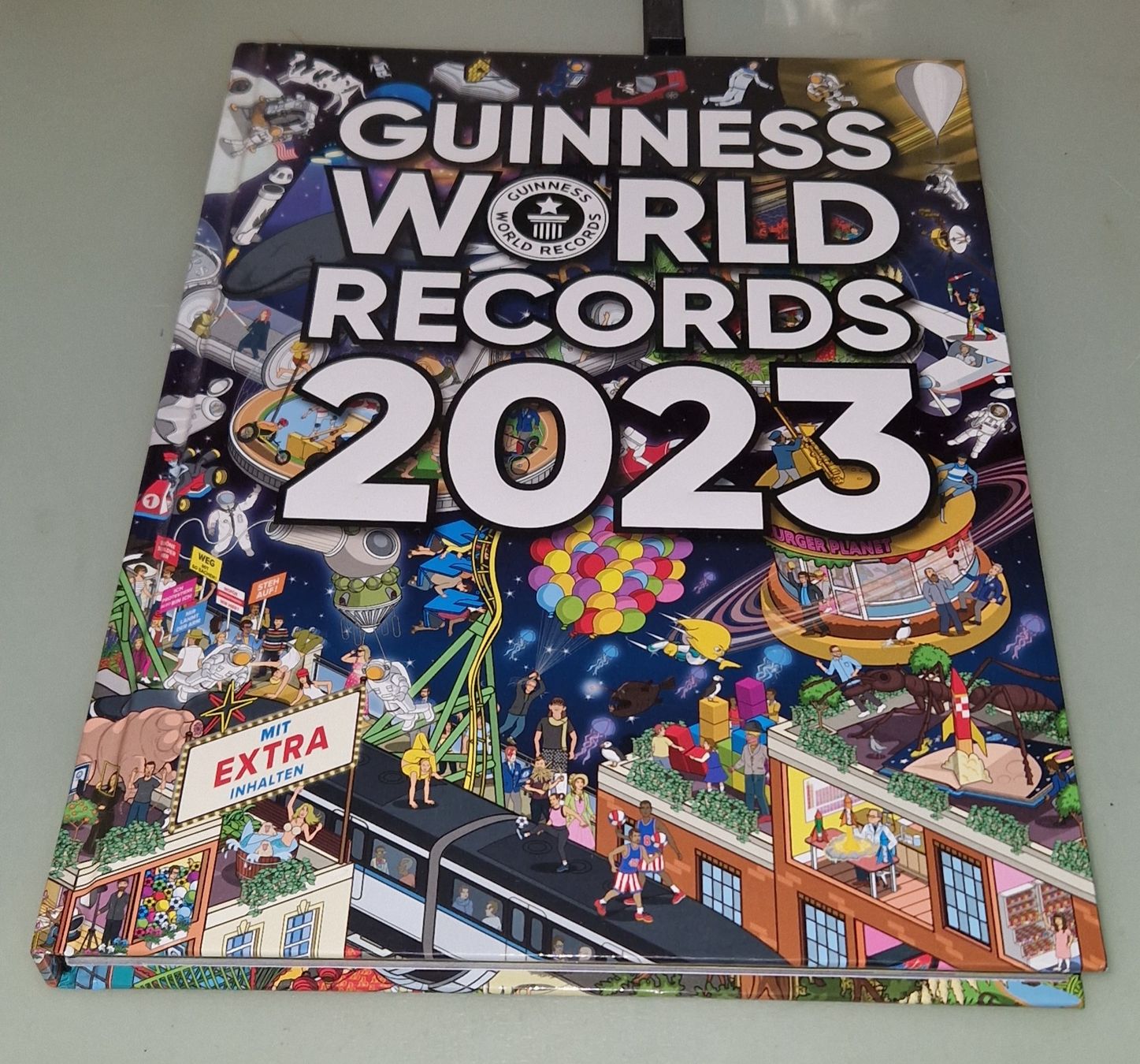 Bücher: Guinness World Records 2023 – Neu (gemäss Beschreibung) aus Lenzburg von