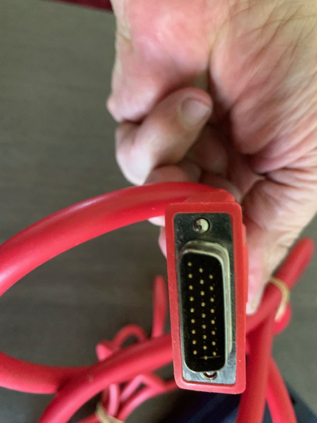 Lecteurs & Adaptateurs: Pinnacle Systems BlueBOX Adapter Kabel Rot 40160734 – D'occasion à Emmen par newdeal1970 1