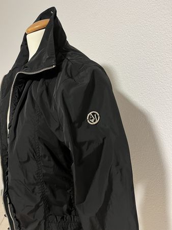Armani Jeans Damenjacke Schwarz Gr. 44, fällt eher wie S aus
