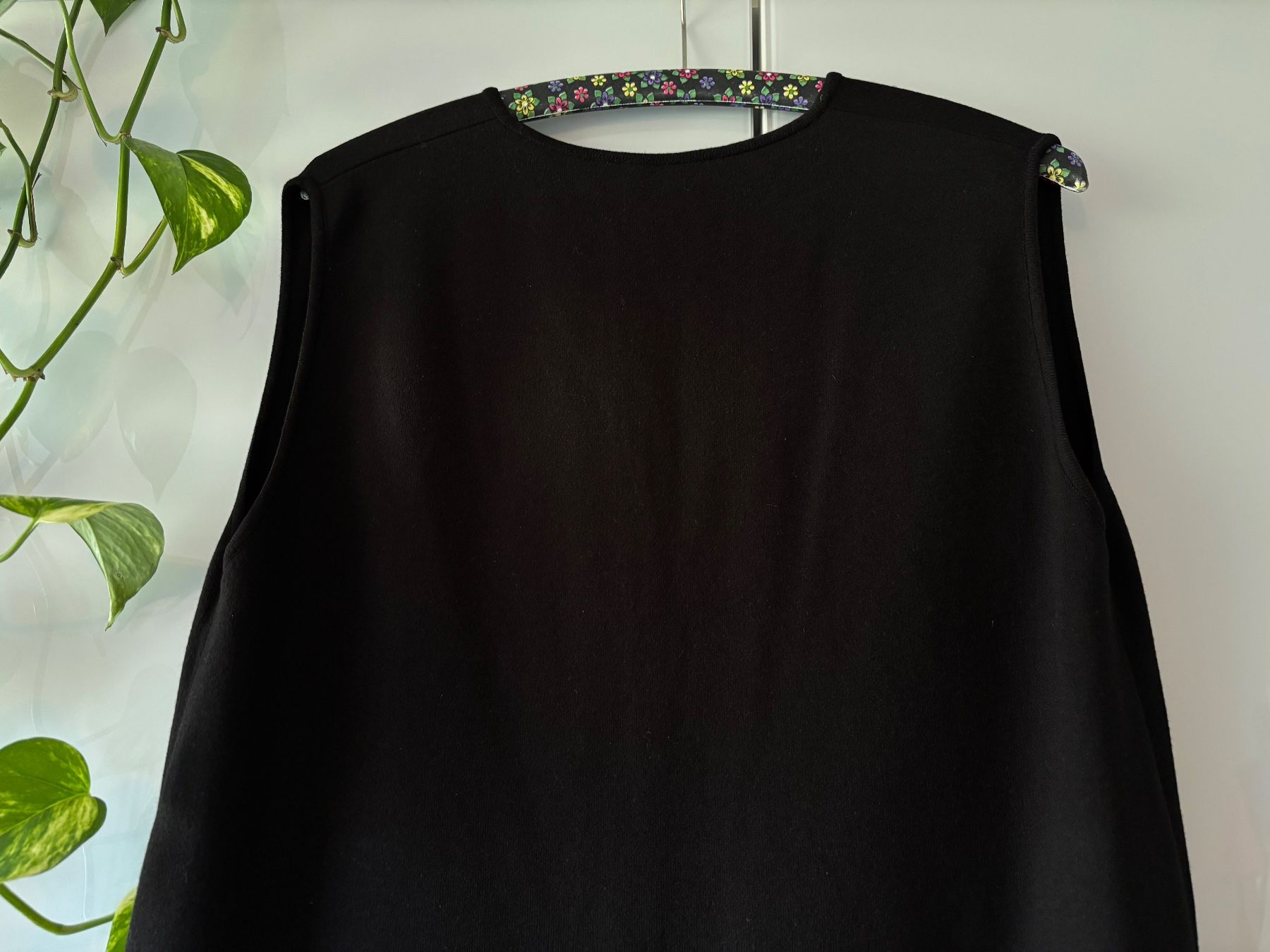 Bally Kleider: BALLY schwarzes Kleid Gr. 38 – Gebraucht aus Zürich von missmodernage 3